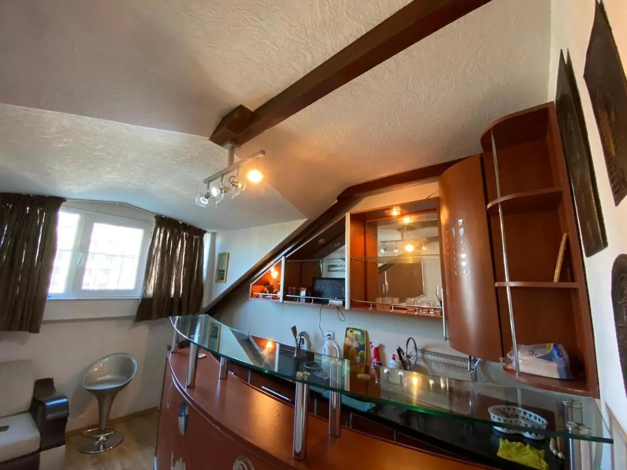 Loft With Pool Table Apartment Baku