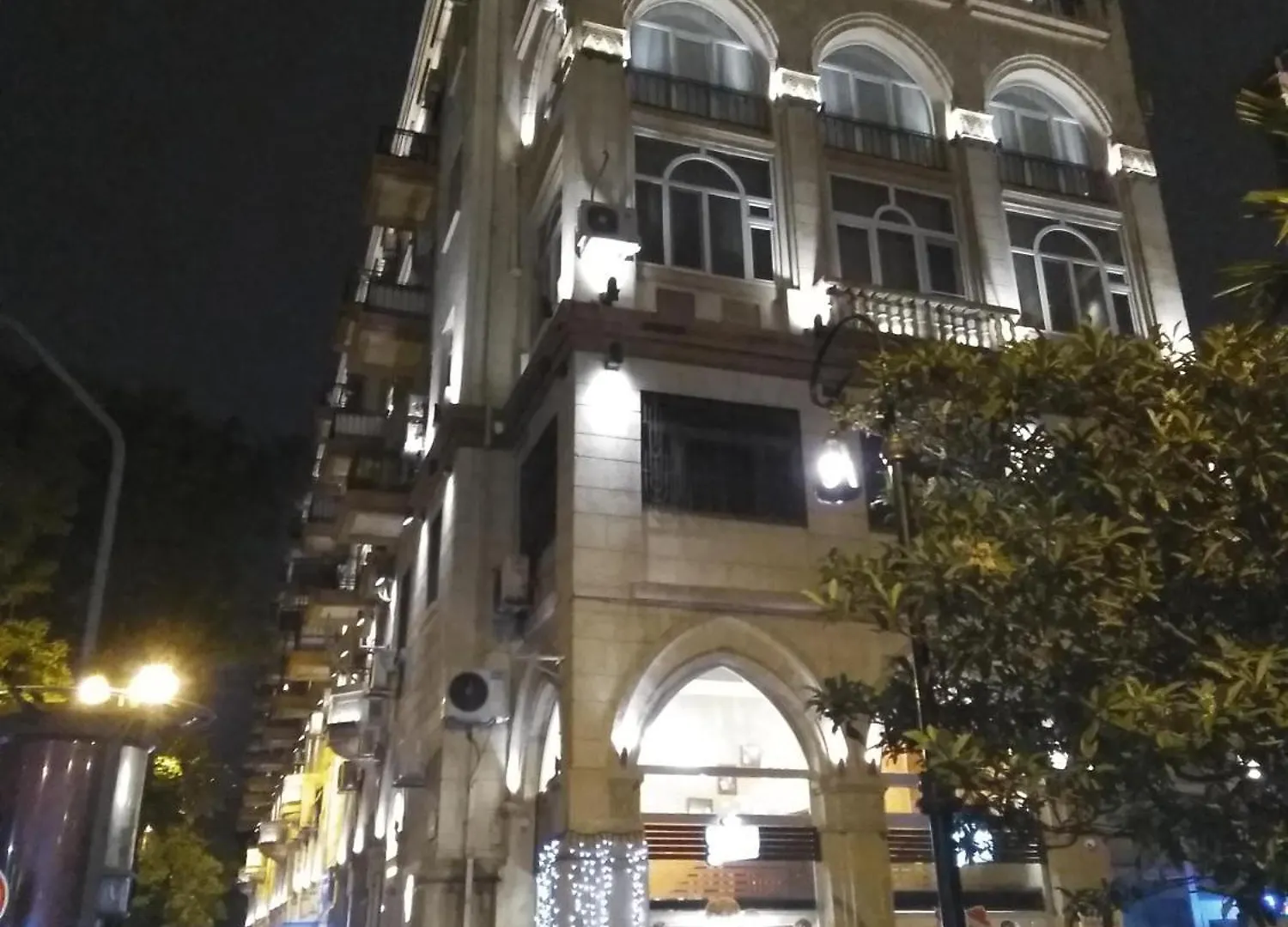 Loft With Pool Table Apartment Baku Azerbaijan