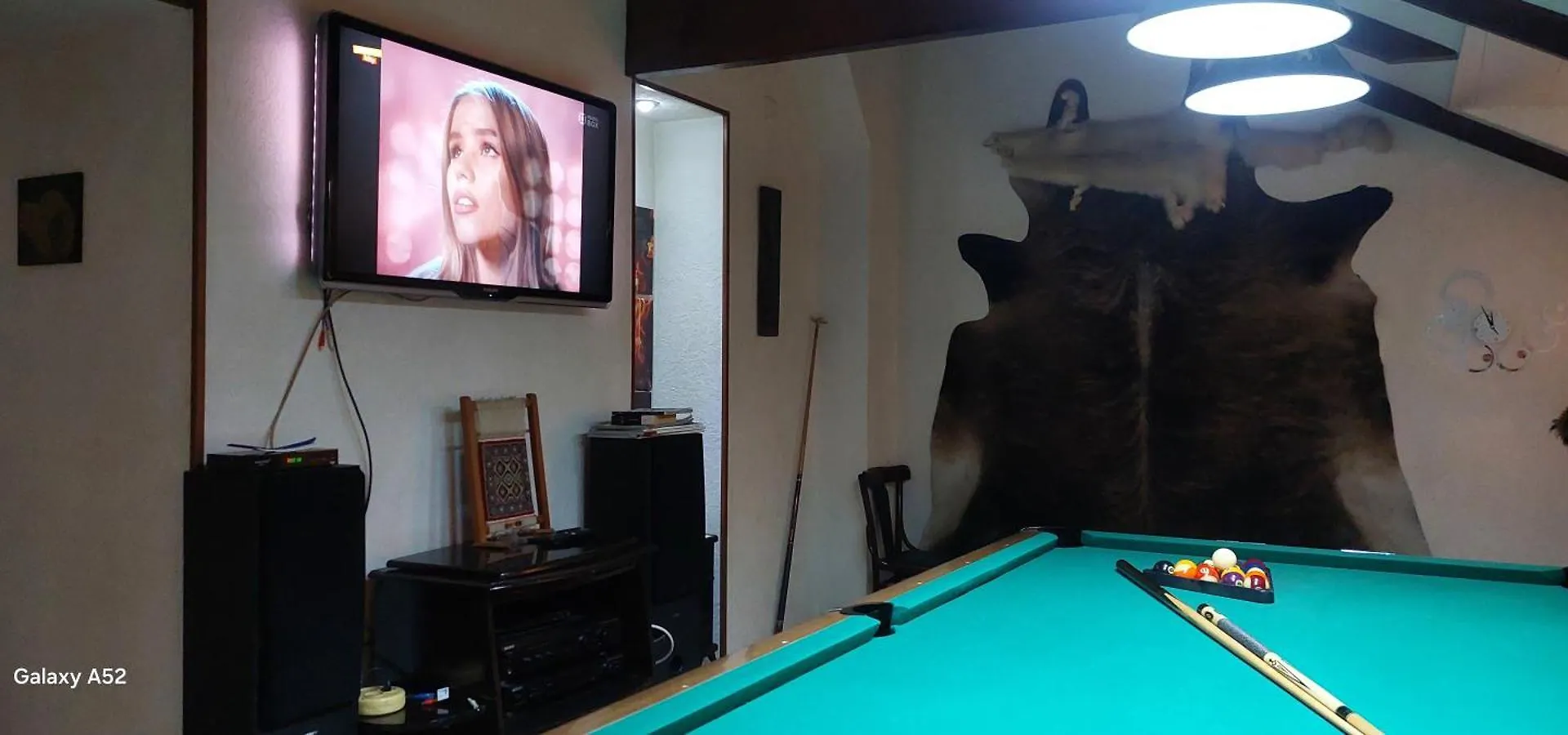 Loft With Pool Table Apartment Baku